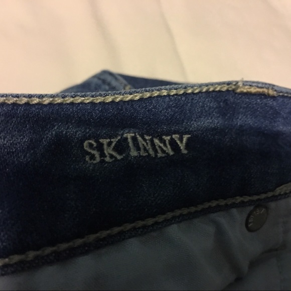 American Eagle Skinny Jeans - Picture 8 of 8
